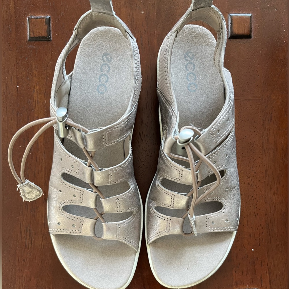 Ecco comfort like new sandals